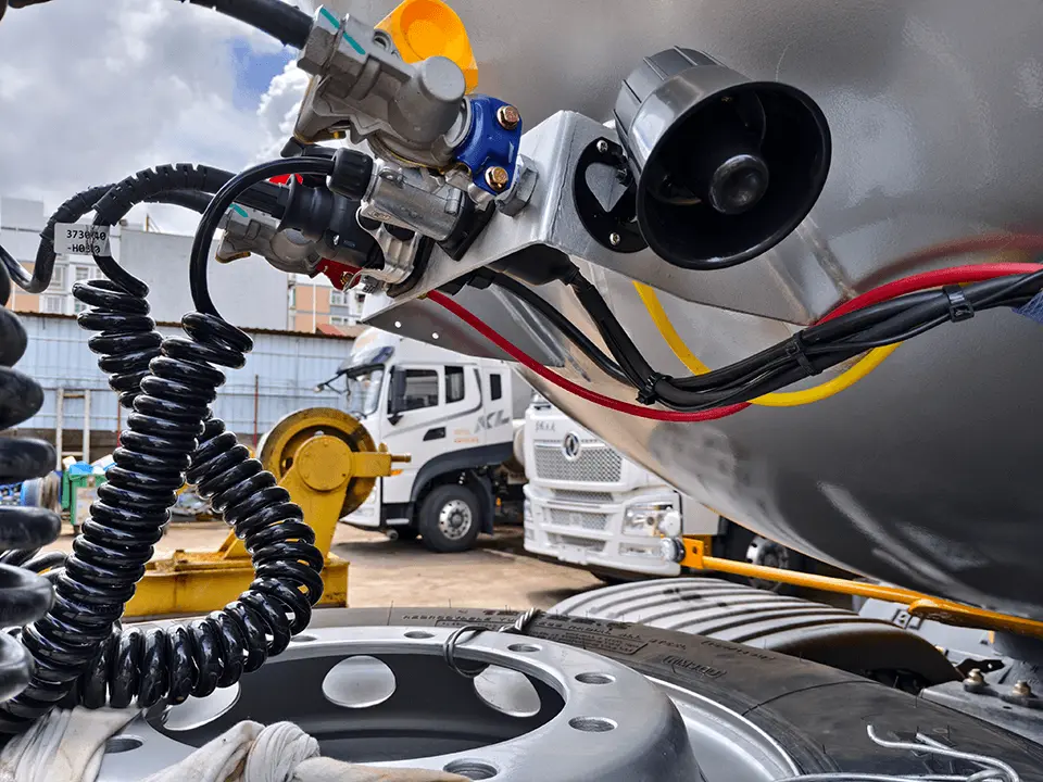 Liquefied Compressed Gas Vehicle.png