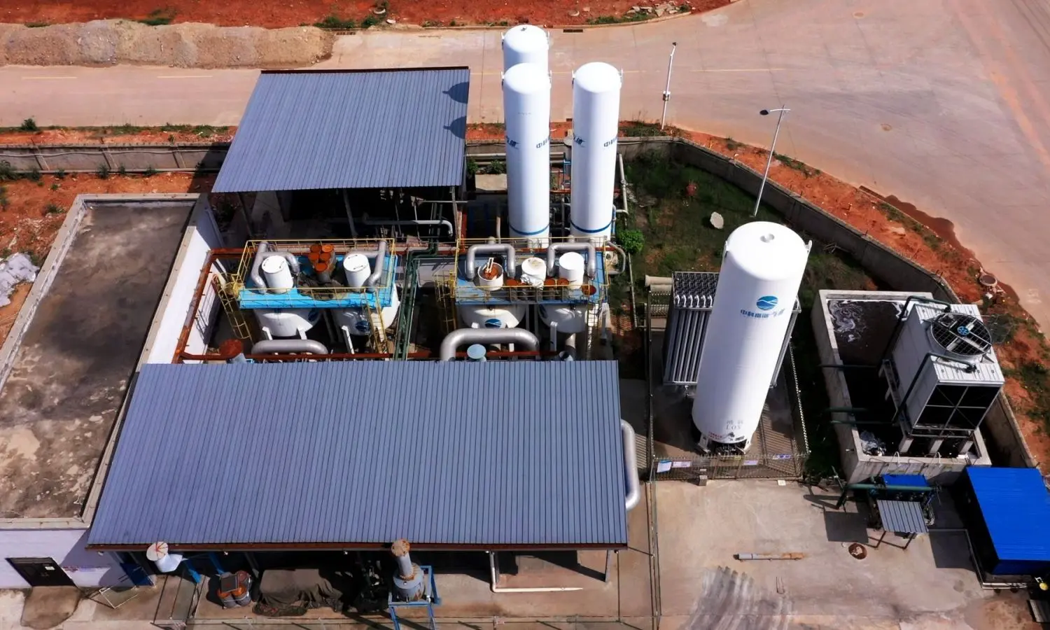 3、VPSA Oxygen Production Equipment 1.jpg